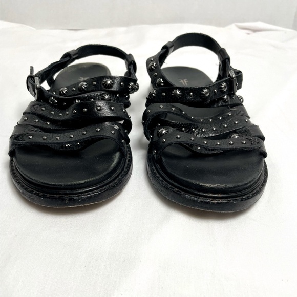 Frye Andora Concho Black Studded Strappy Sandal Size 6.5 - Picture 3 of 6